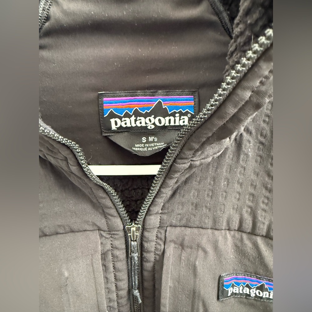 Patagonia Men's R2 TechFace Hoody Jacket - Picture 5 of 6